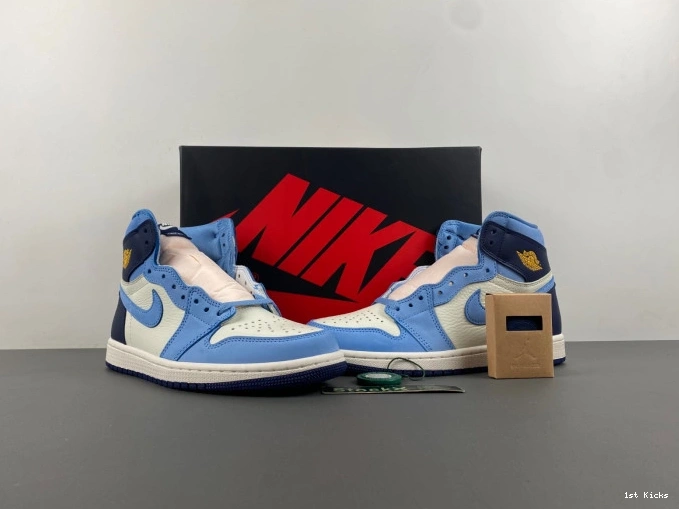 1st Kicks Shoes 1 Flight WMNS FD2596-400 First Jordan High OG Air in 0701